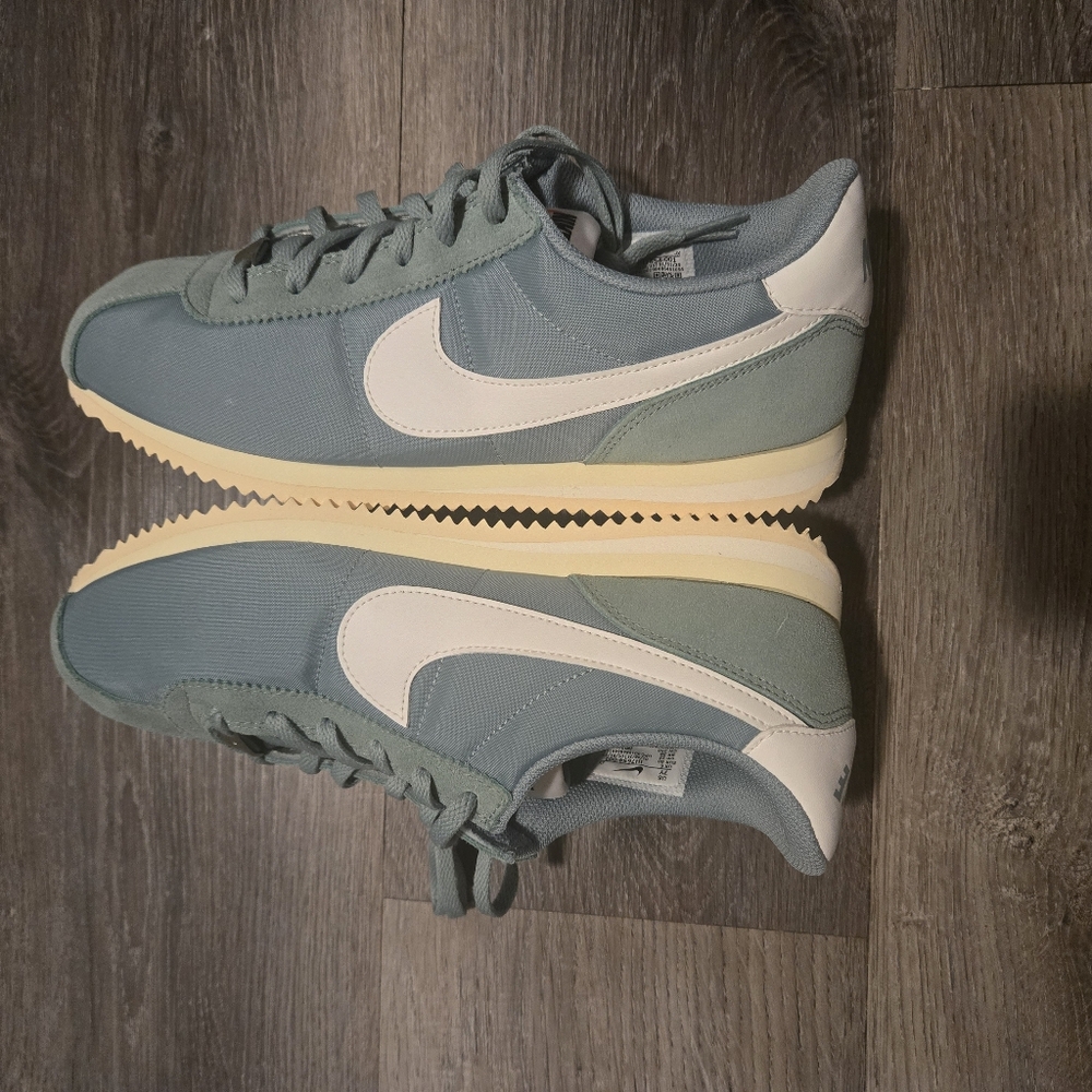 Nike Cortez TXT GS Cannon Sail Alabaster BRAND NEW 7Y Womens 8.5 - Picture 7 of 9